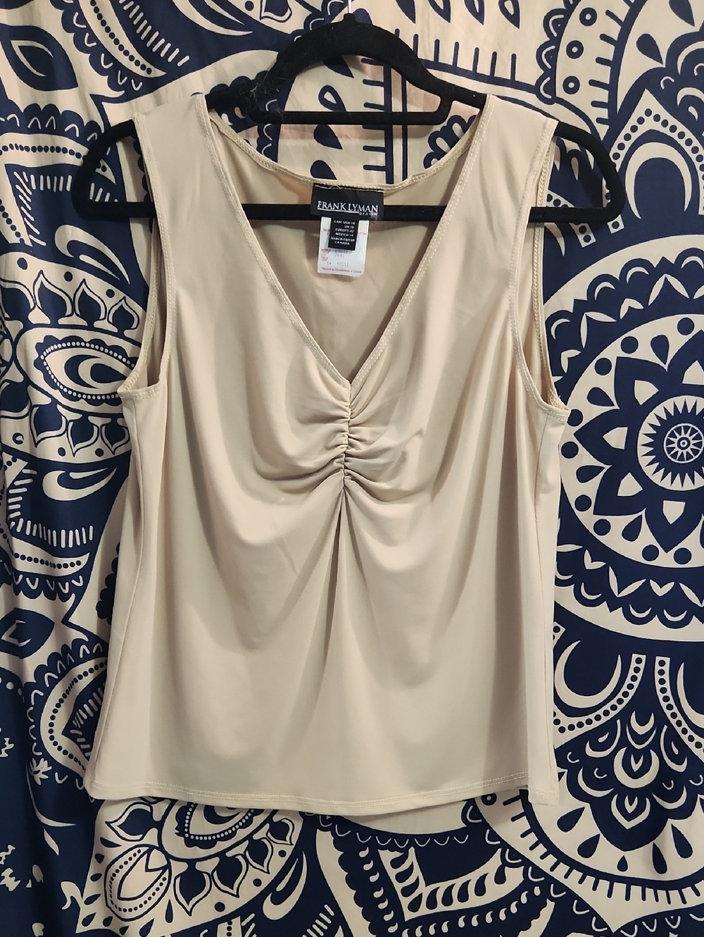 Frank Lyman Design Beige V-Neck Ruched Sleeveless Top
